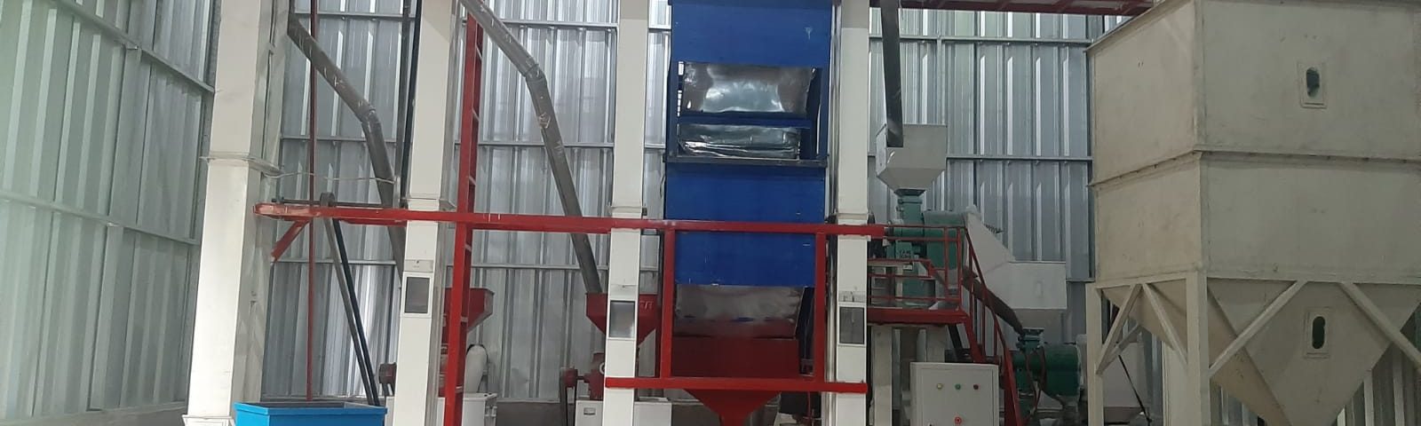 Potensi Pasar Produk Halal di Indonesia: Tren Konsumsi dan Pertumbuhan Ekonomi